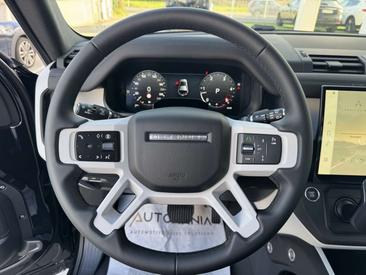 Land Rover Defender 110 D250 AWD Auto X-Dynamic SE — photo 12