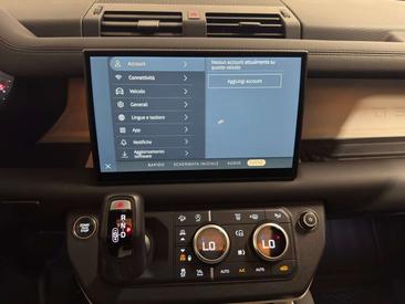 Land Rover Defender 110 X-Dynamic SE AWD Auto. 3.0D I6 200 — photo 39