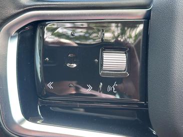 Land Rover Range Rover Evoque 1.5 P300e AWD FACELIFT/ Panorama / Adapt.Cruise / Gris — photo 11