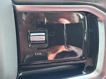 Land Rover Range Rover Evoque 1.5 P300e AWD FACELIFT/ Panorama / Adapt.Cruise / Gris — photo 12