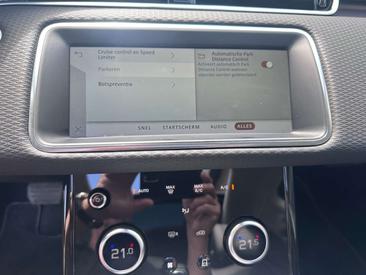 Land Rover Range Rover Evoque 1.5 P300e AWD FACELIFT/ Panorama / Adapt.Cruise / Gris — photo 17
