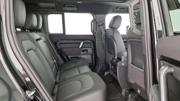 Land Rover Defender 110 X-Dynamic SE Awd 3.0d I6 Mhev 300cv Auto — photo 5