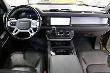 Land Rover Defender 110 X-Dynamic SE 7 POSTI 3.0D I6 250 CV AWD — photo 9