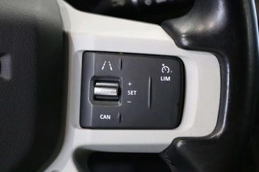 Land Rover Defender 110 X-Dynamic SE 7 POSTI 3.0D I6 250 CV AWD — photo 28
