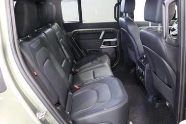 Land Rover Defender 110 3.0D I6 250 CV AWD X-Dynamic SE 7 POSTI — photo 12