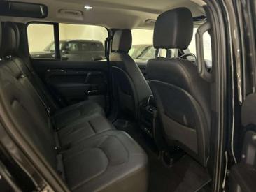 Land Rover Defender 110 3.0D I6 250 CV AWD Auto *IVA ESPOSTA* Noir — photo 4