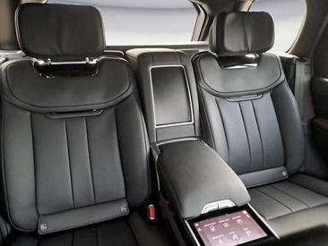 Land Rover Range Rover LWB SV Club Suite SVO MATT D350 — photo 5
