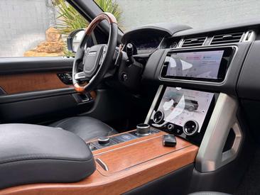 Land Rover Range Rover Autobiography 4WD Aut. 4.4D SDV8 — photo 12