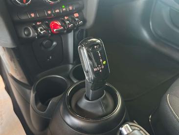 Mini 5 Portes Classic Cooper — photo 10