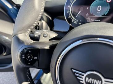Mini Hatch Cooper S — photo 11