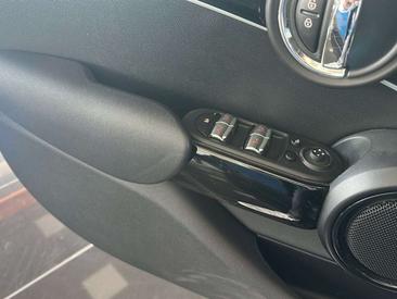 Mini 5 Portes Classic Cooper — photo 14