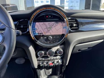 Mini Hatch Cooper S — photo 14