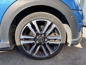 Mini Hatch Cooper S — photo 32