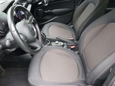Mini 5 Portes Cooper — photo 10