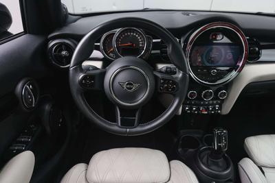 Mini Hatch Camden Cooper