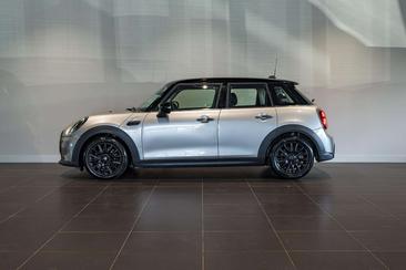 Mini 5 Portes Cooper D — photo 24