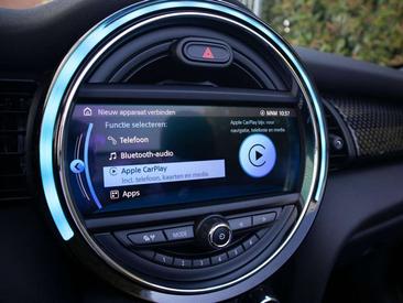 Mini Cabrio Sport Cooper S — photo 12
