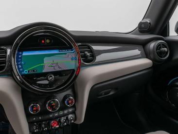 Mini Cabrio Yours Cooper S — photo 21