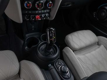 Mini Cabrio Yours Cooper S — photo 22