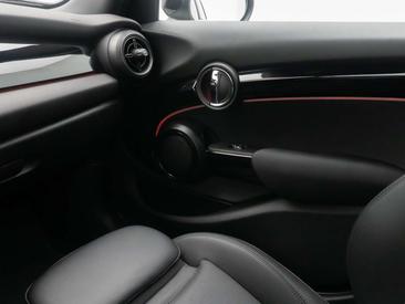Mini Hatch Sport Cooper — photo 30