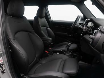 Mini Hatch Sport Cooper — photo 32
