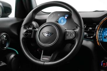 Mini 5 Portes JCW Cooper S — photo 12