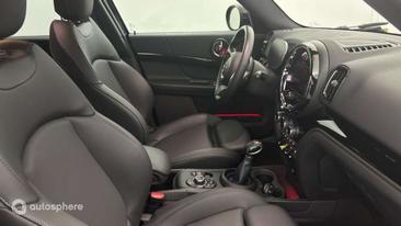 Mini Countryman COOPER SE — photo 15