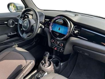 Mini Cabrio Classic Cooper — photo 13