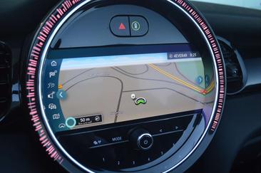 Mini Cabrio John Cooper Works — photo 8
