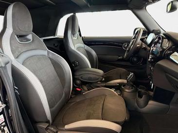 Mini Cabrio JCW Cooper — photo 13