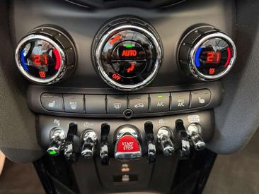 Mini Cabrio JCW Cooper — photo 20