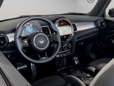Mini Cabrio John Cooper Works — photo 7