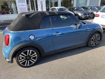 Mini Cabrio COOPER S — photo 4