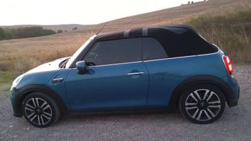 Mini Cabrio COOPER S — photo 7
