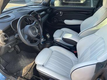 Mini Cabrio COOPER S — photo 8