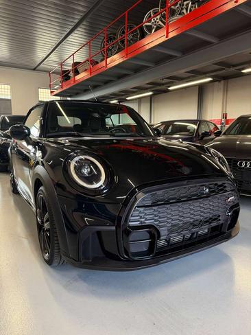 Mini Cabrio JCW Cooper — photo 2