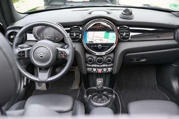 Mini Cabrio Classic Cooper — photo 18