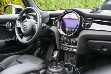 Mini Cabrio Classic Cooper — photo 19