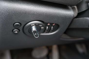 Mini Cabrio Classic Cooper — photo 22