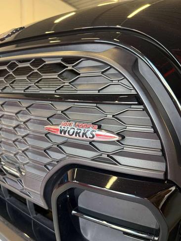 Mini Cabrio JCW Cooper — photo 7