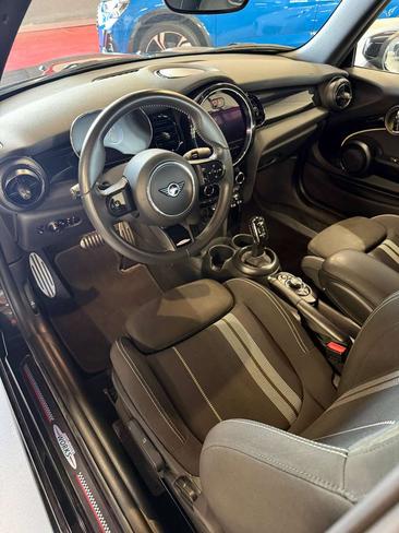 Mini Cabrio JCW Cooper — photo 11