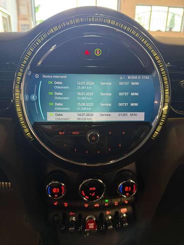 Mini Cabrio JCW Cooper — photo 21