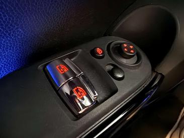 Mini Cooper S — photo 18