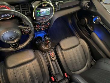 Mini Cooper S — photo 20