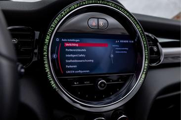 Mini Cabrio John Cooper Works — photo 45