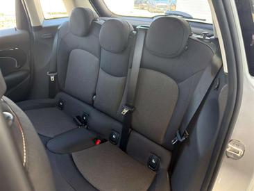 Mini 5 Portes Essential Cooper E — photo 6