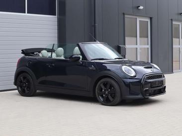 Mini Cabrio COOPER S — photo 3