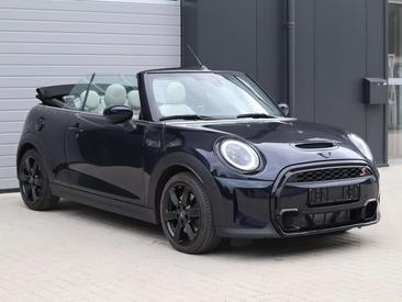 Mini Cabrio COOPER S — photo 7