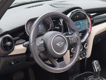 Mini Cabrio COOPER S — photo 11