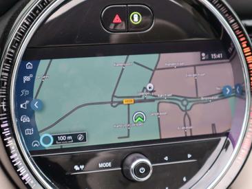 Mini Cabrio COOPER S — photo 16